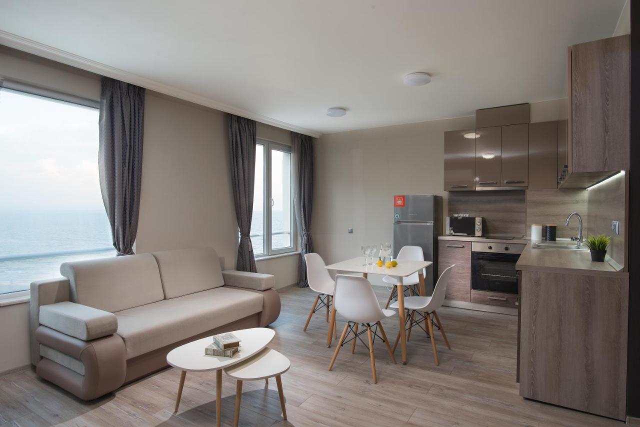 Miraggio Holiday Apartments Pomorie Buitenkant foto